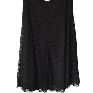 Liz Claiborne Black skirt size 10